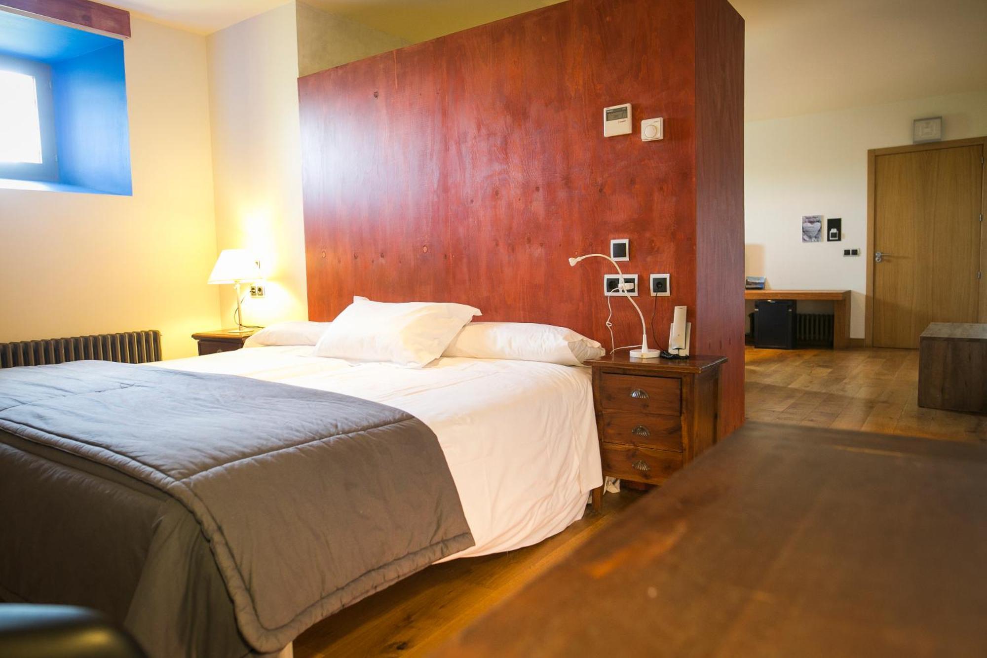 Hotel Boutique El Convento De Mave Santa María de Mave エクステリア 写真